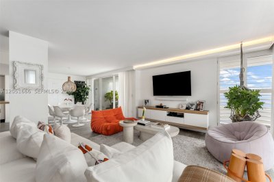 Comprar apartamento en Commodore Club South 801