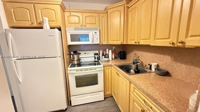 Condo for sale at Avila Condo 105