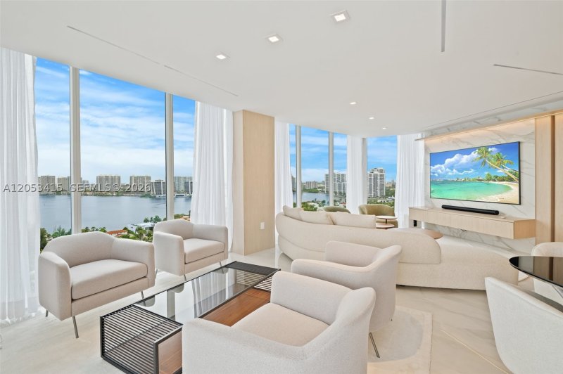 Apartment for rent at Millennium 2103