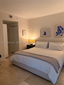 Aluguel de apartamento no Brickell House Condo 1107