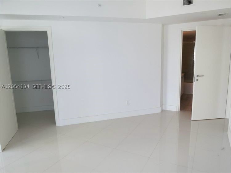 Apartment for rent at Brickell House Condo 1110
