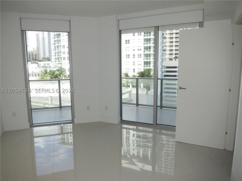 Apartment for rent at Brickell House Condo 1110