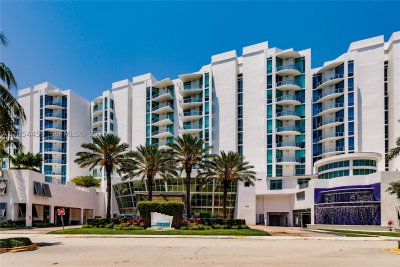 Comprar apartamento en Uptown Marina Lofts 714