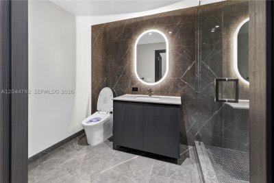 Comprar apartamento no E11EVEN Hotel & Residences 4703