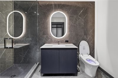 Comprar apartamento no E11EVEN Hotel & Residences 4703