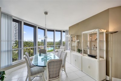 Comprar apartamento no Atlantic Two at The Point 805