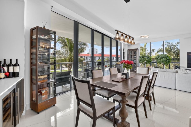 Comprar apartamento en Echo Aventura 201