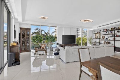 Comprar apartamento en Echo Aventura 201