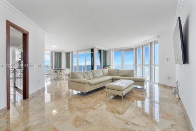 Comprar apartamento no Sands Pointe 1207