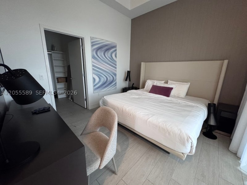 Apartment for rent at Hyde Beach House R304