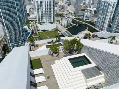 Comprar apartamento en Brickell City Centre Rise PH 4303