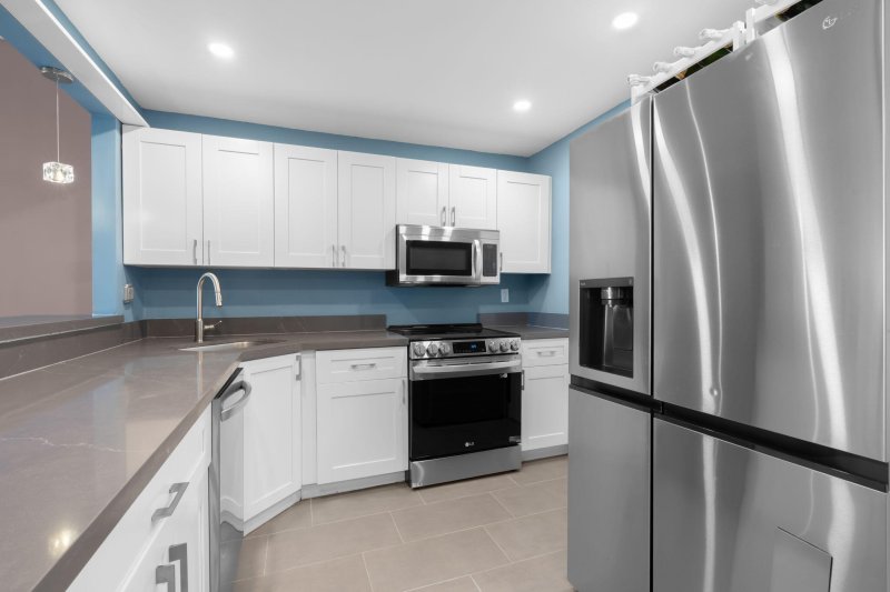Condo for sale at Allington Towers PHC