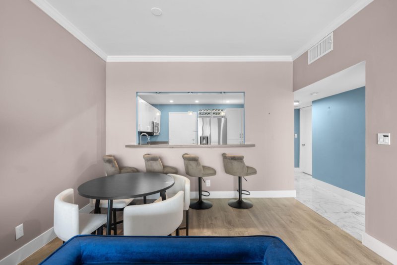 Condo for sale at Allington Towers PHC