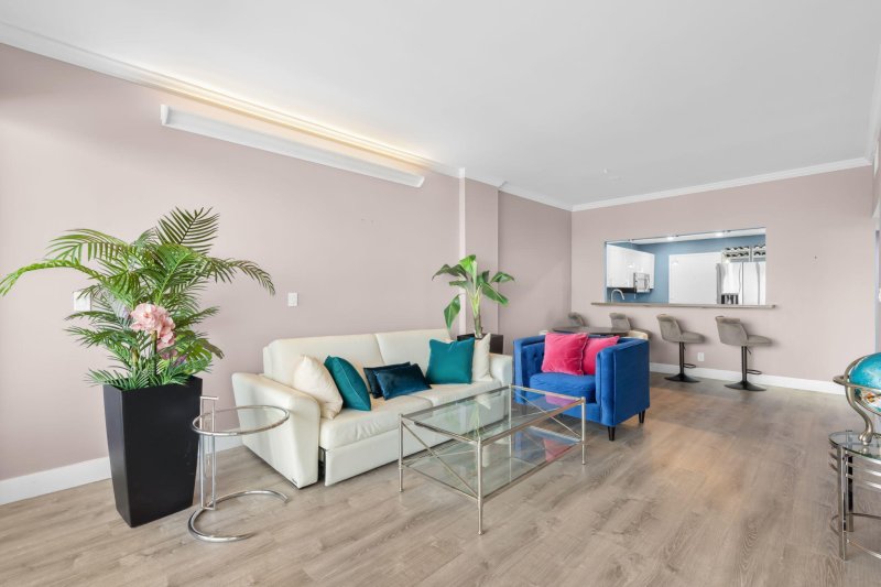 Condo for sale at Allington Towers PHC