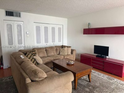 Comprar apartamento en Plaza of the Americas 709