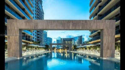 Comprar apartamento no Brickell Heights West 4209