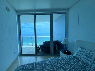 Aluguel de apartamento no Jade Beach 1806