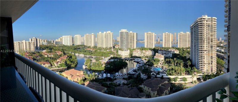 Aluguel de apartamento no 1000 Williams Island 2308