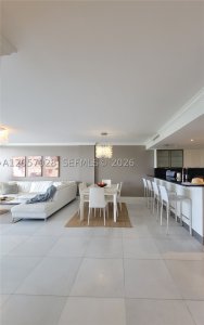 Alquiler de apartamento en Commodore Club South 1206