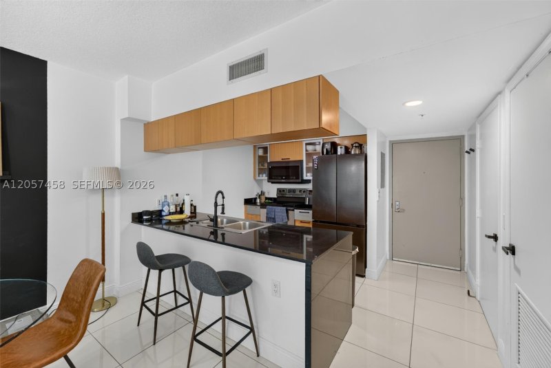 Apartment for rent at Opera Tower 1609