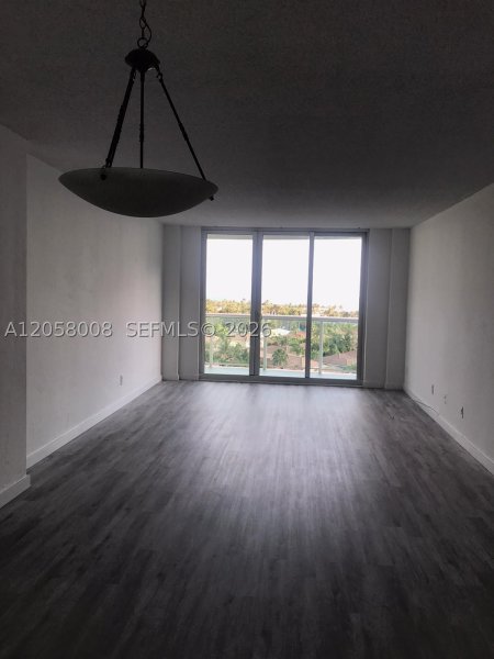 Apartment for rent at Ocean View 1018