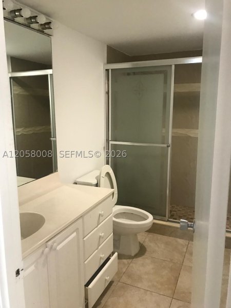 Apartment for rent at Ocean View 1018