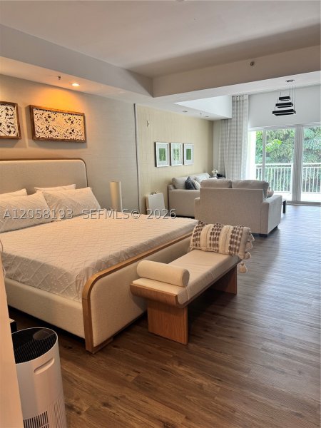 Condo for sale at The Blue Doral 911