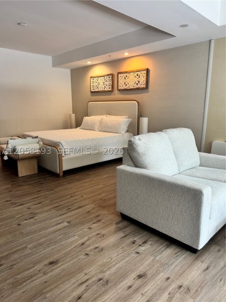 Condo for sale at The Blue Doral 911