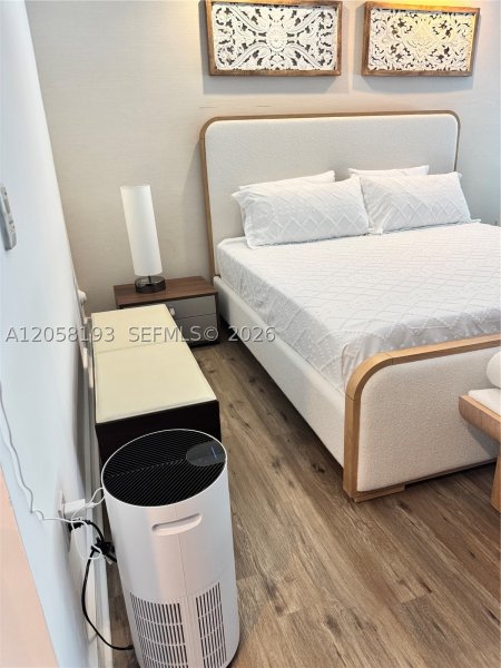 Condo for sale at The Blue Doral 911