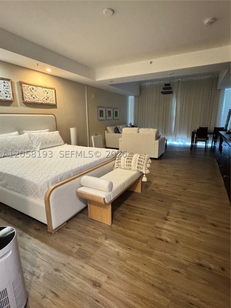 Condo for sale at The Blue Doral 911