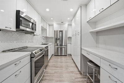 Comprar apartamento en Gables Waterway Towers 225