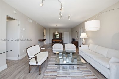 Comprar apartamento en Gables Waterway Towers 225