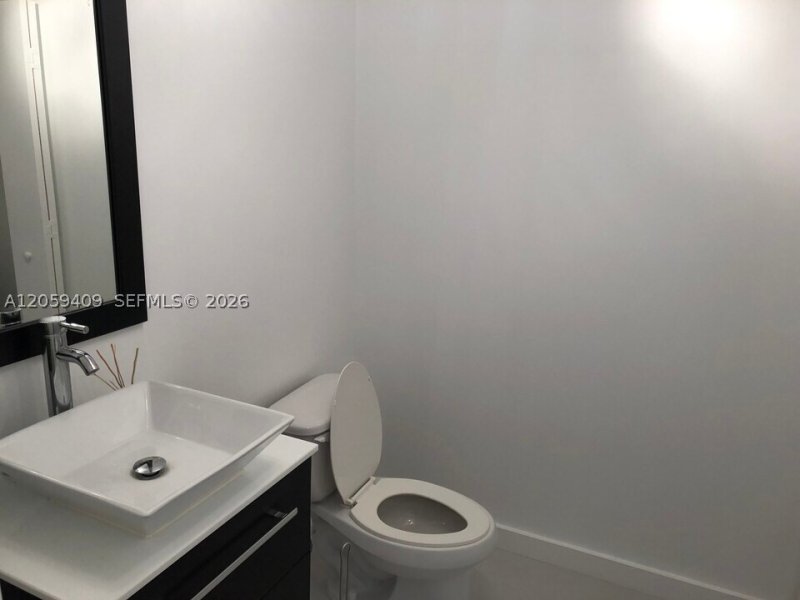 Apartment for rent at Neo Vertika Brickell 1220