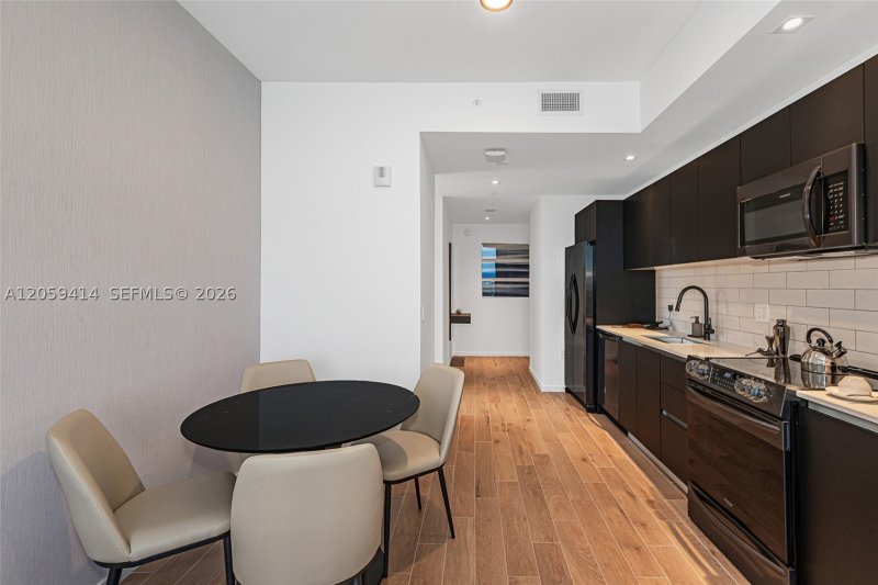Property photo # 7