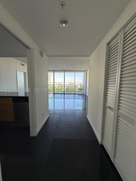 Condo for sale at Blue Bay Tower 802