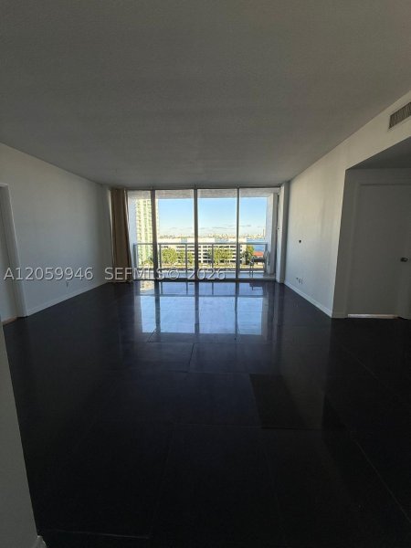 Condo for sale at Blue Bay Tower 802