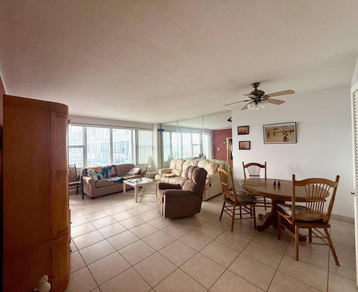 Condo for sale at Coral Ridge Towers South 1418
