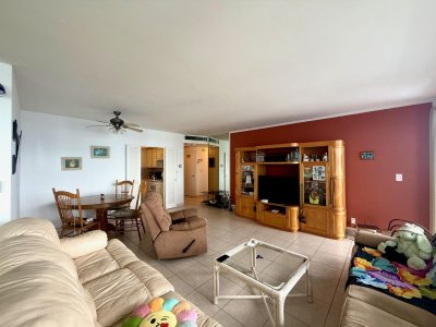 Comprar apartamento en Coral Ridge Towers South 1418