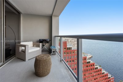 Comprar apartamento en The Palace A-1902