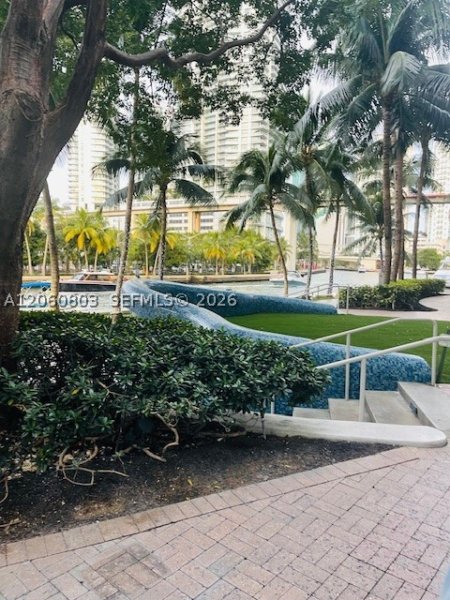 Property photo # 6