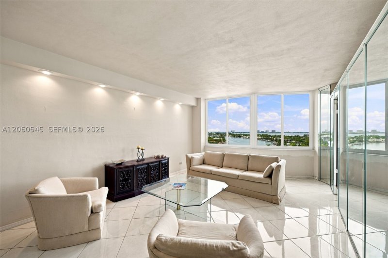 Condo for sale at Parkview Point 10C