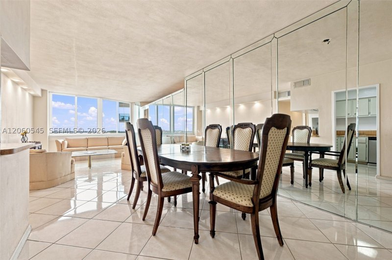 Condo for sale at Parkview Point 10C