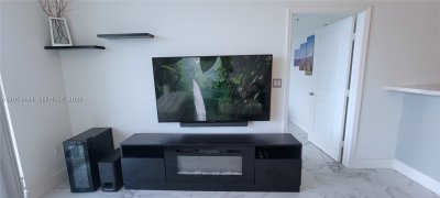 Comprar apartamento en 360 Condominium East 708