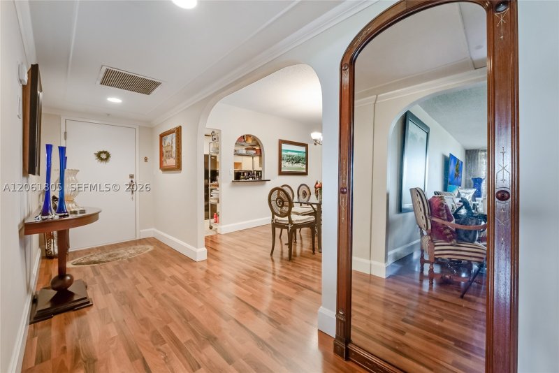 Condo for sale at Gables Waterway Towers 501