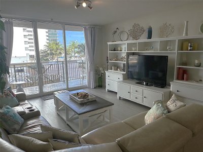 Comprar apartamento no 2080 Ocean Drive 204