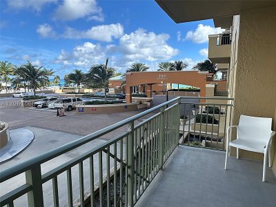 Comprar apartamento no 2080 Ocean Drive 204