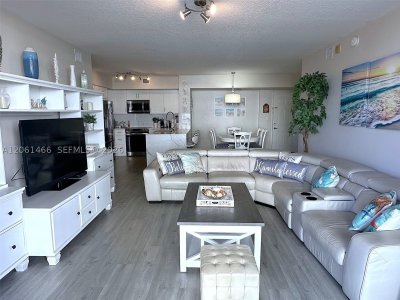 Comprar apartamento no 2080 Ocean Drive 204