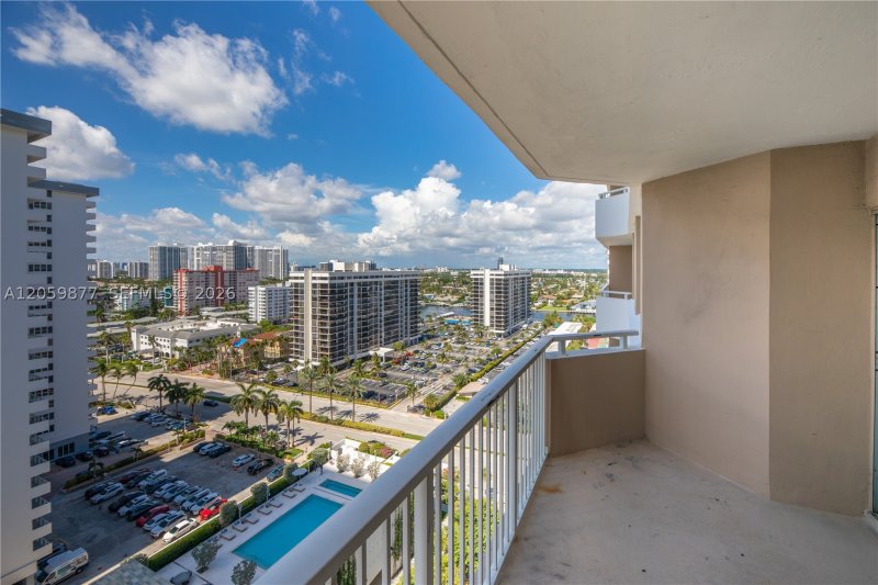 Condo for sale at The Hemispheres 16A
