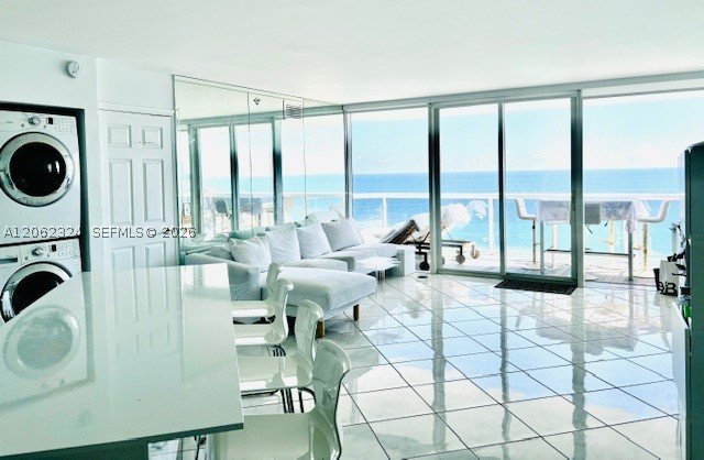 Apartment for rent at La Gorce Palace 2802