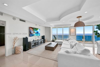 Aluguel de apartamento no Beach Club Three 4304